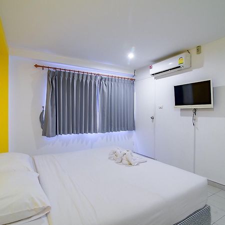 Blue Moon Hotel Hua Hin Dış mekan fotoğraf